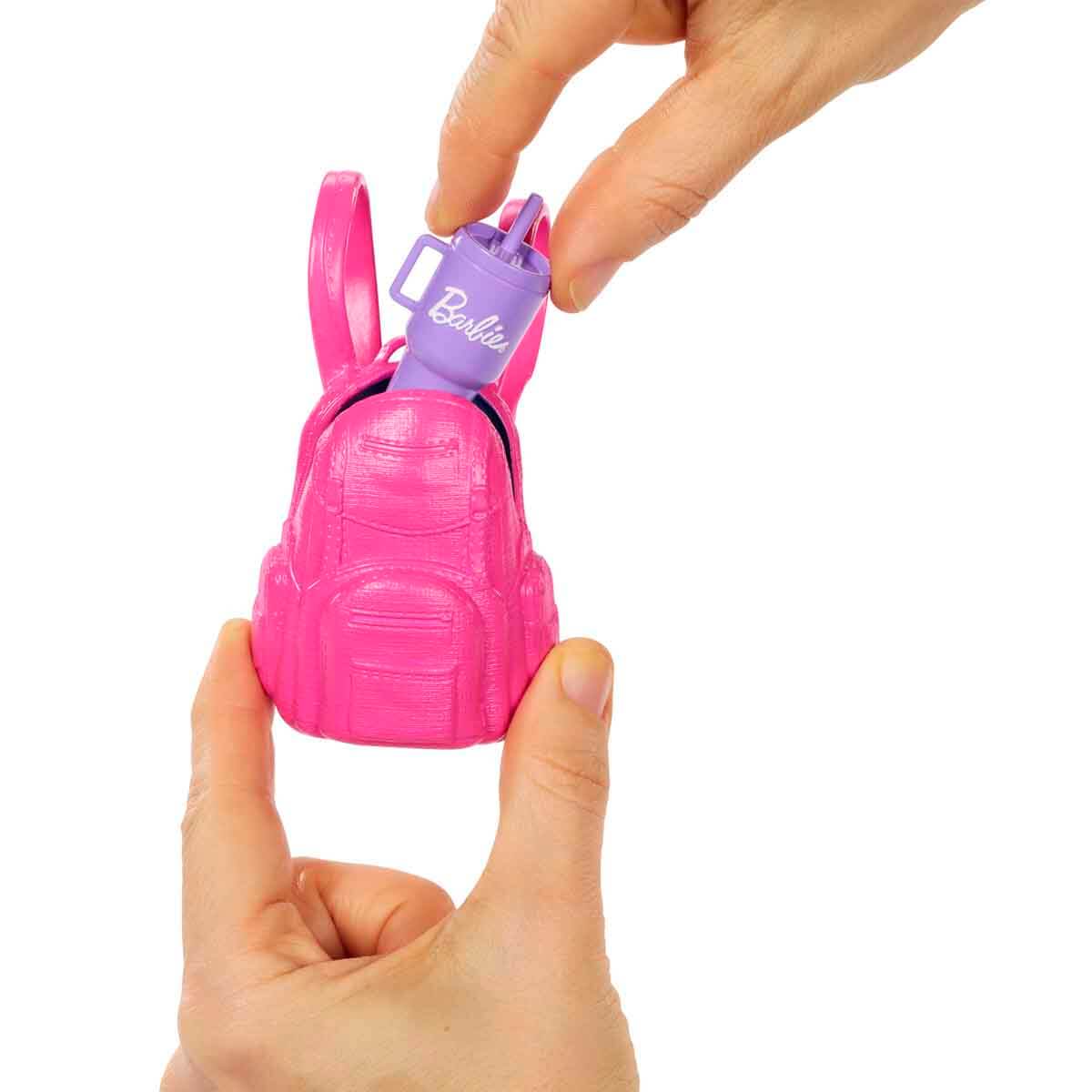 Barbie Malibu Bebek ve Aksesuar Seti JJV59
