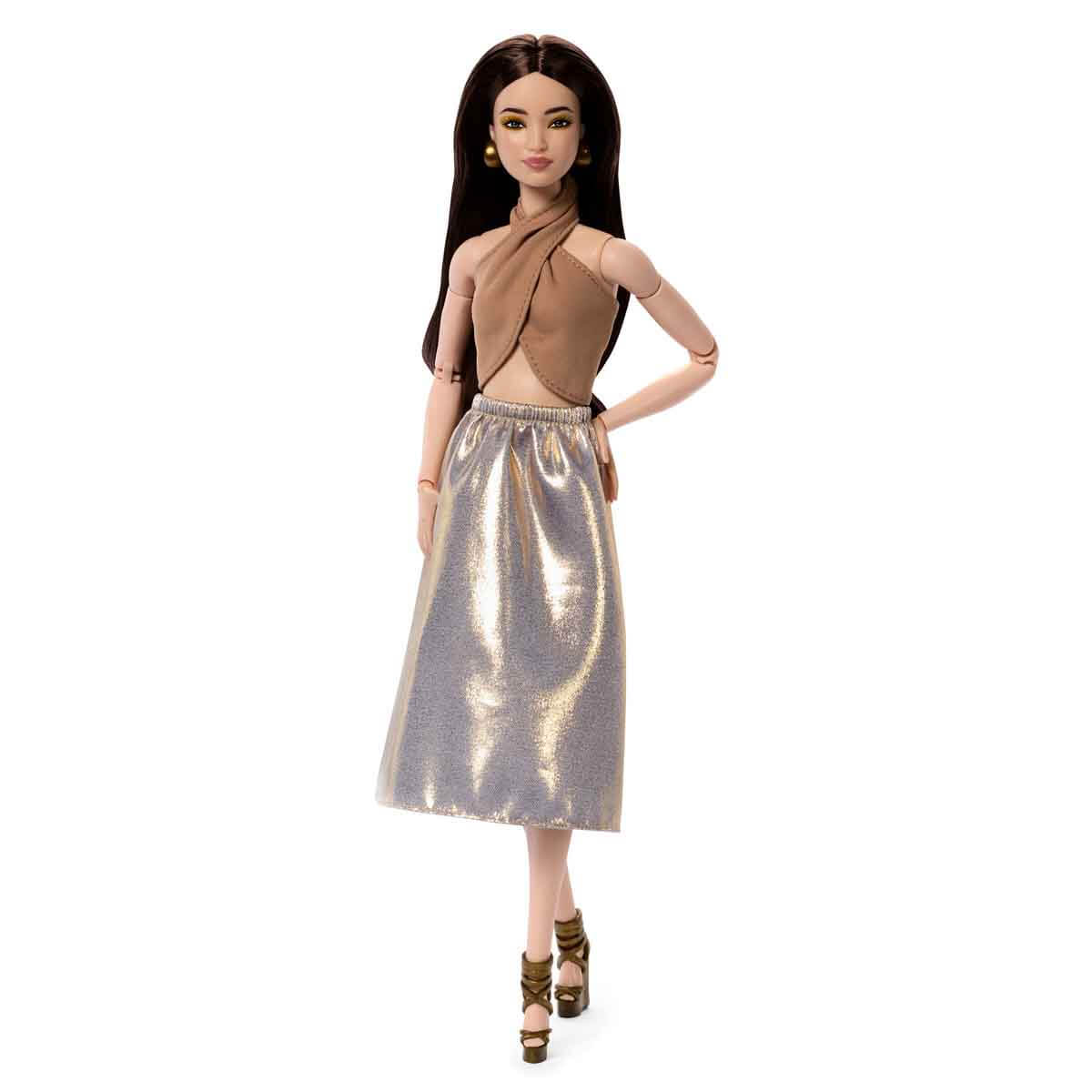 Barbie Basics İkonik Model 06 Koleksiyon Bebeği JJX25